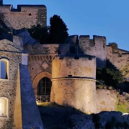 Il Nido - 4 Stelle بيت للعطل ميلاتسو